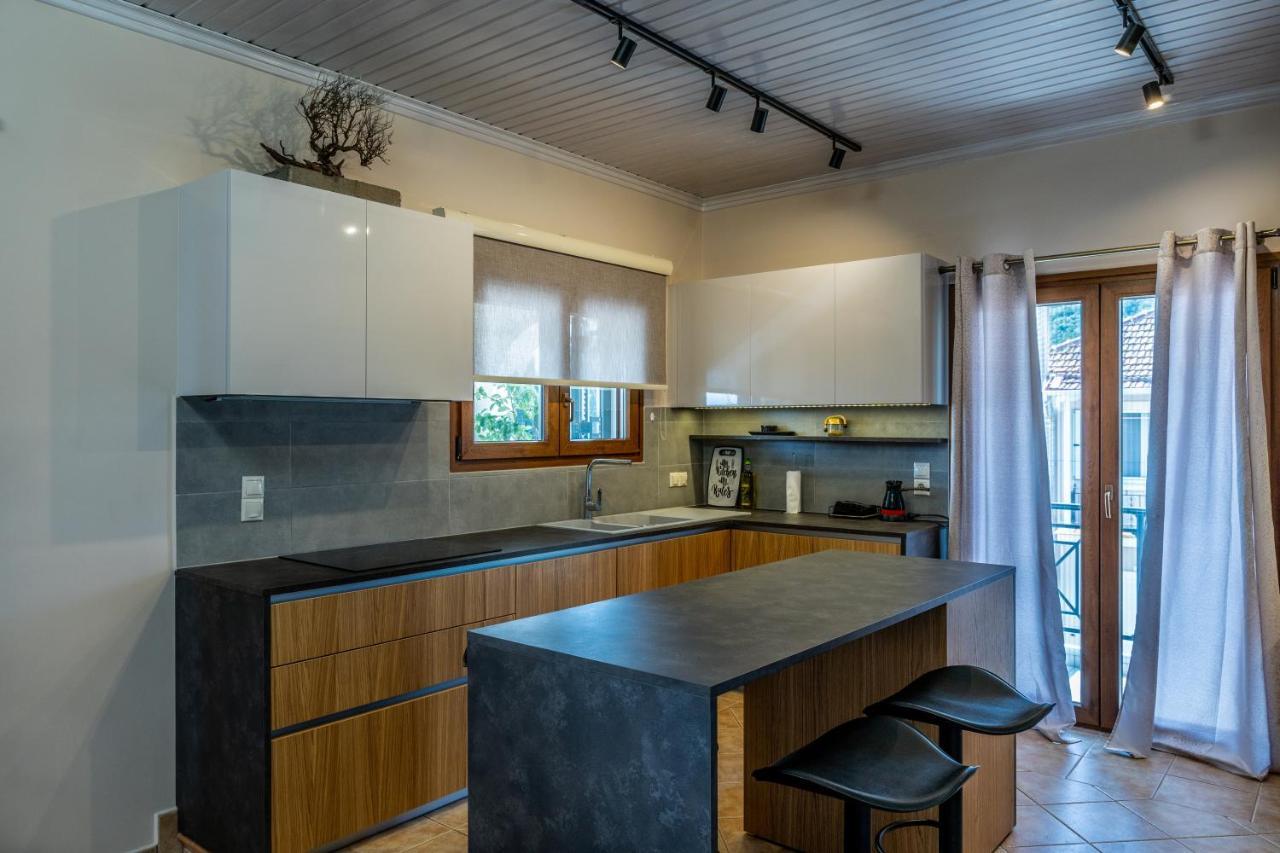 G.R Luxury Apartment Kalligoni Экстерьер фото